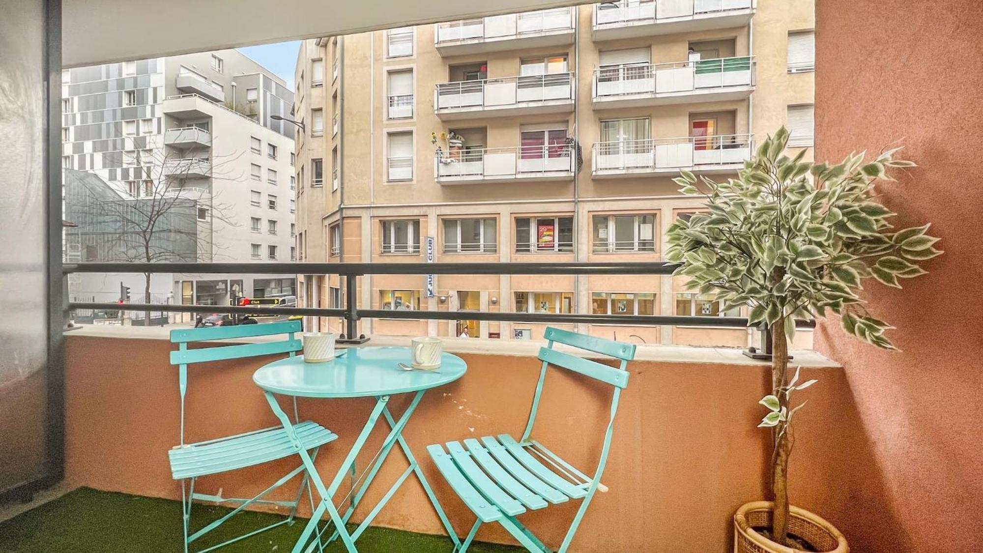 Homey Wild - Proche Gare Et Tram - Proche Centre - Balcon Prive - Parking Prive - Wifi Gratuit Annemasse Zewnętrze zdjęcie